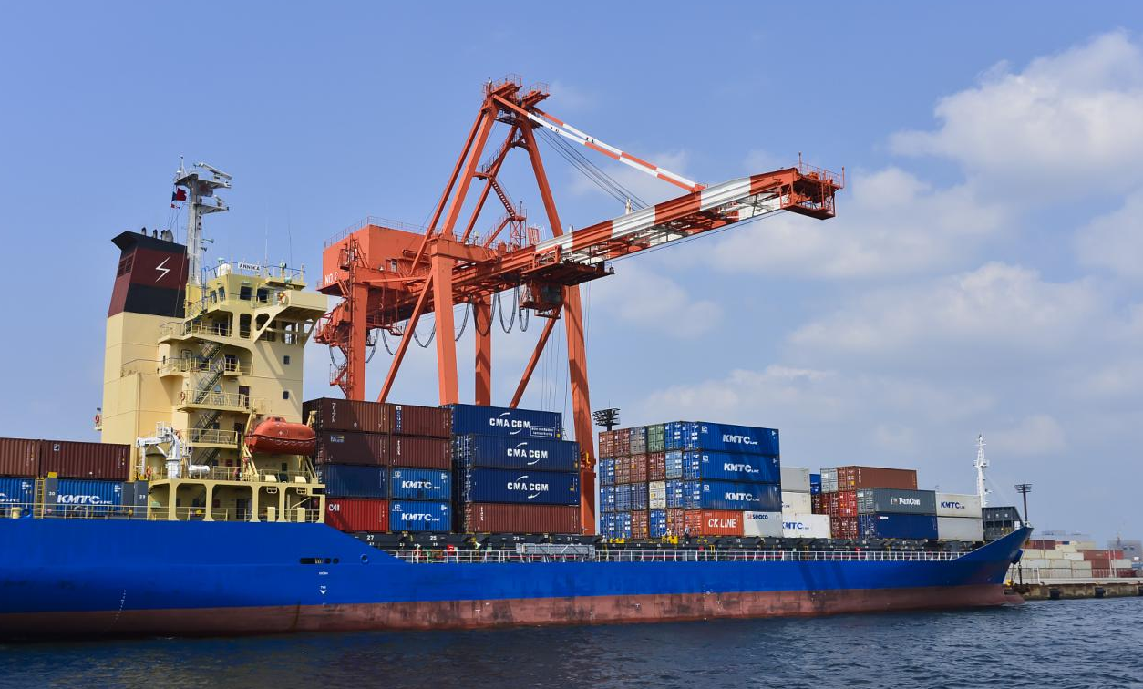 船舶動力設(shè)備油品質(zhì)量不良的危害與監(jiān)測對策